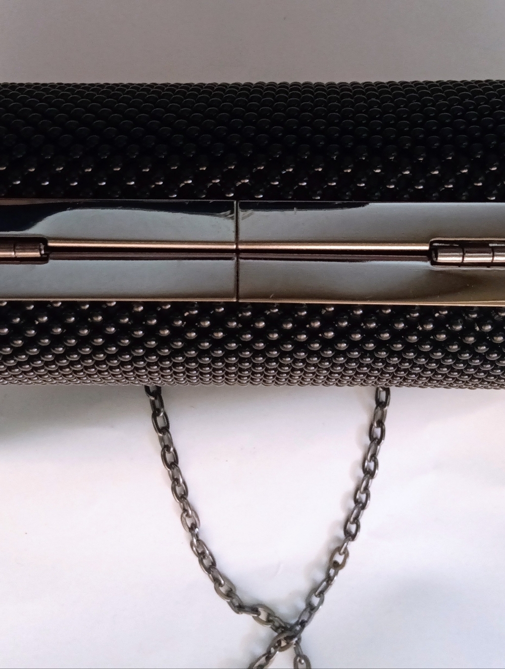 Jessica McClintock Womens Christiana Black Beaded Mesh Clutch Gunmetal Chain EUC - Picture 6 of 9